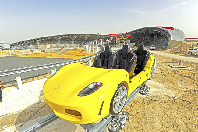 Ferrari World Abu Dhabi : le meilleur parc à thème au monde