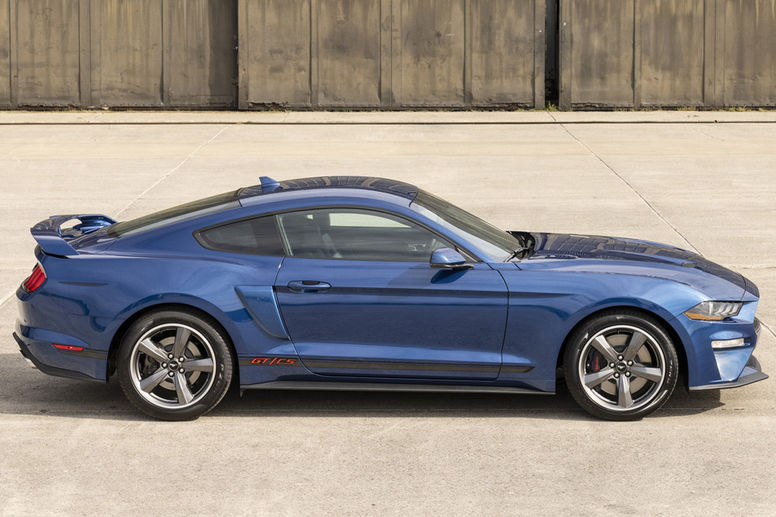 Nouvelles Ford Mustang Stealth Edition et California Special