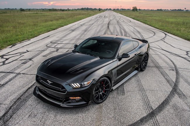 Hennessey fête ses 25 ans avec une Mustang HPE800