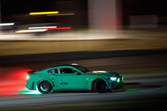 Drift : Vaughn Gittin Jr fête la St Patrick