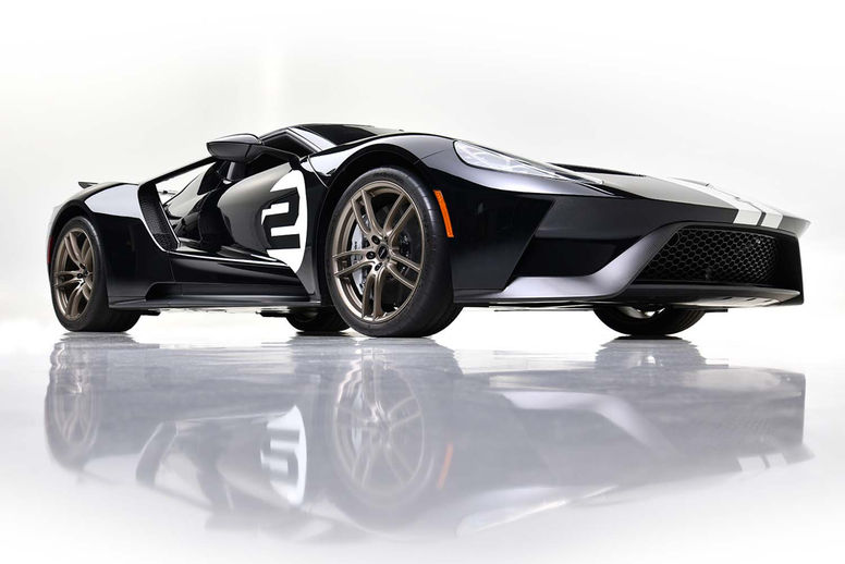 Deux Ford GT Heritage Edition aux enchères Barrett-Jackson