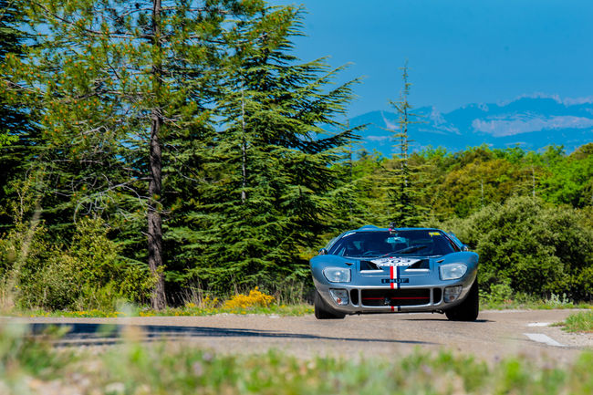 Embarquez en Ford GT40 sur le Tour Auto Optic 2000