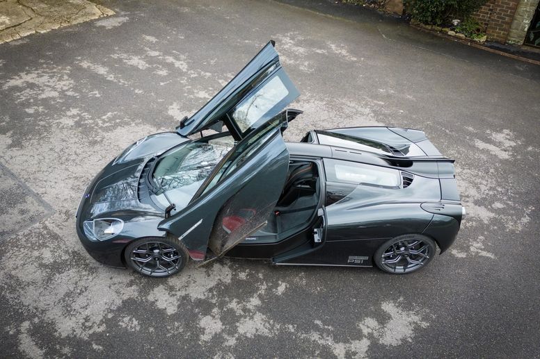 Gordon Murray essaie sur la route un prototype de la GMA T.50