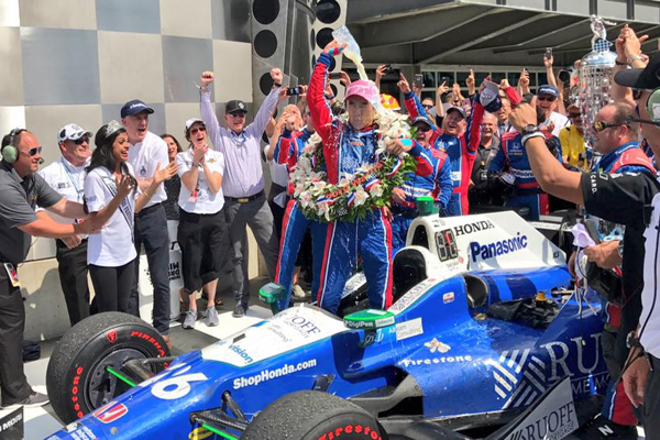 Indy 500 : Alonso KO, Sato s'impose