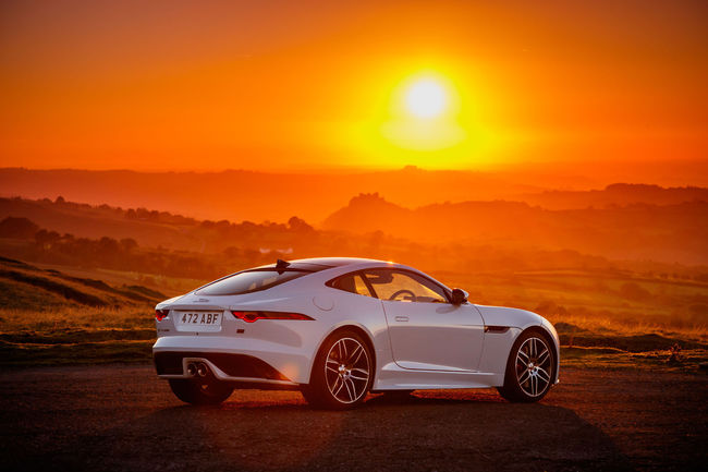 Jaguar F-Type Chequered Flag Special Edition 