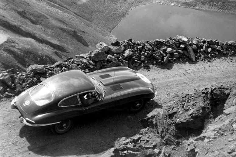 RM Sotheby's : l'une des premières Jaguar Type E aux enchères 