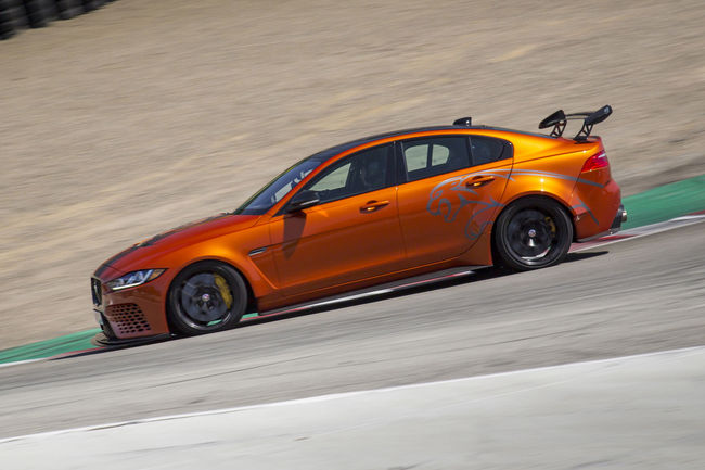 Nouveau record du tour pour la Jaguar XE SV Project 8