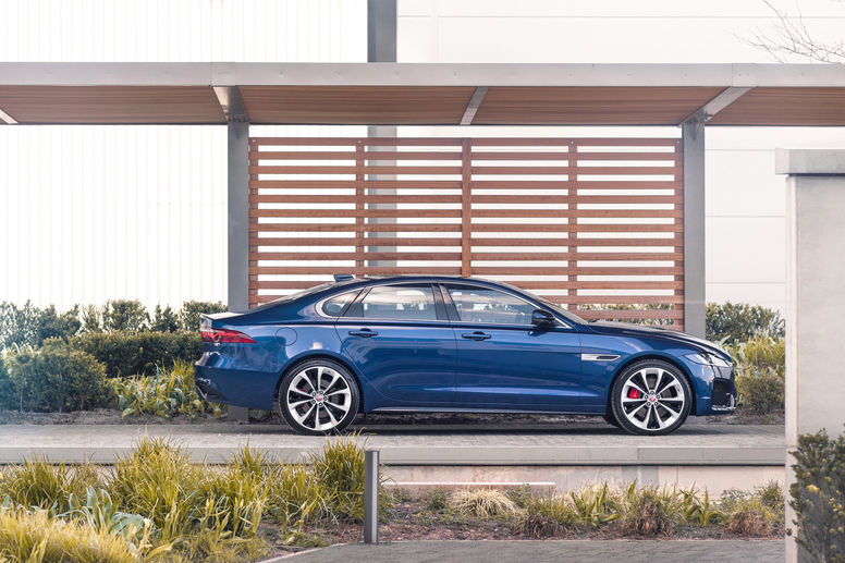 La Jaguar XF passe au restylage