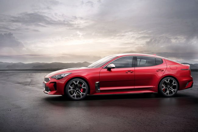 La nouvelle Kia Stinger dévoilée à Detroit