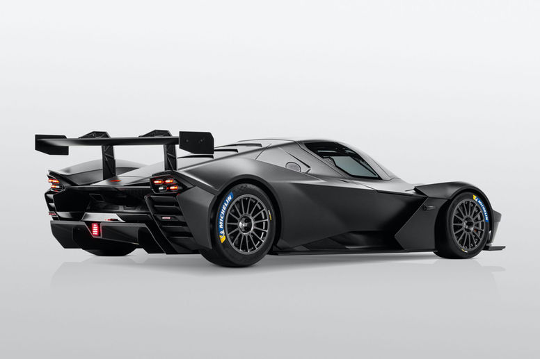 Bientôt une version routière de la KTM X-Bow GT2 ?