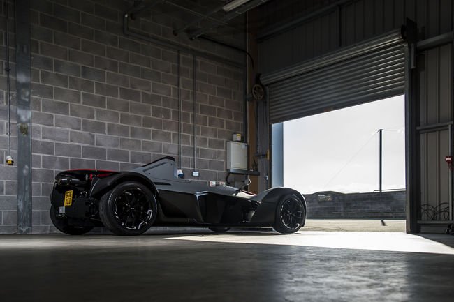 La BAC Mono plus rapide qu'une McLaren P1 GTR