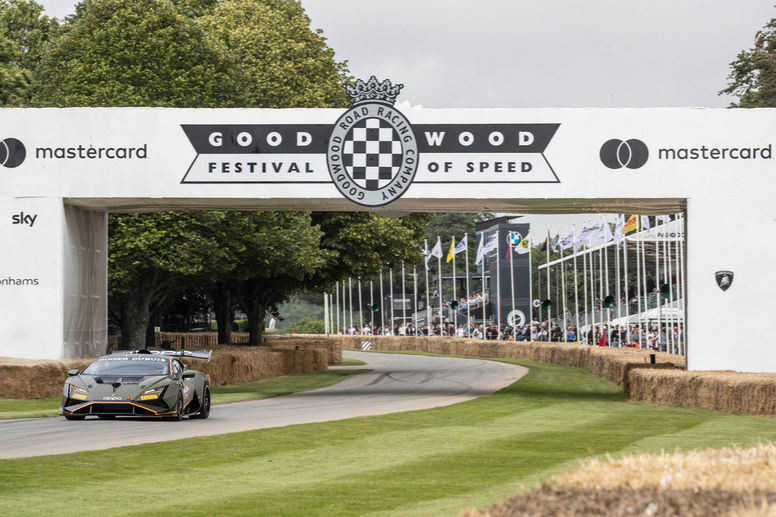 Lamborghini a enflammé Goodwood