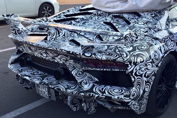 Une Lamborghini Aventador Performante en approche ?