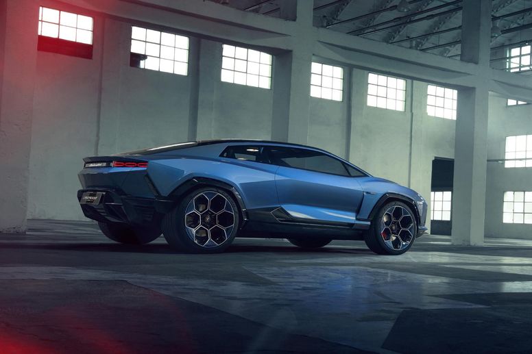 Lamborghini dévoile le concept Lanzador 100 % électrique à Monterey