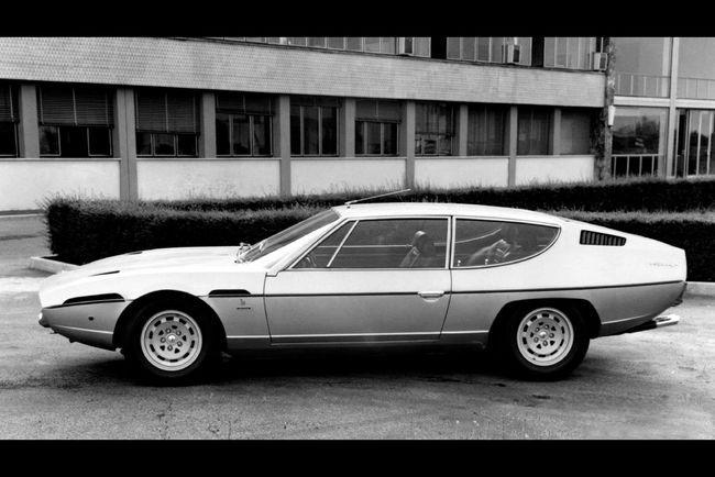 Lamborghini fête les 50 ans de ses modèles Espada et Islero