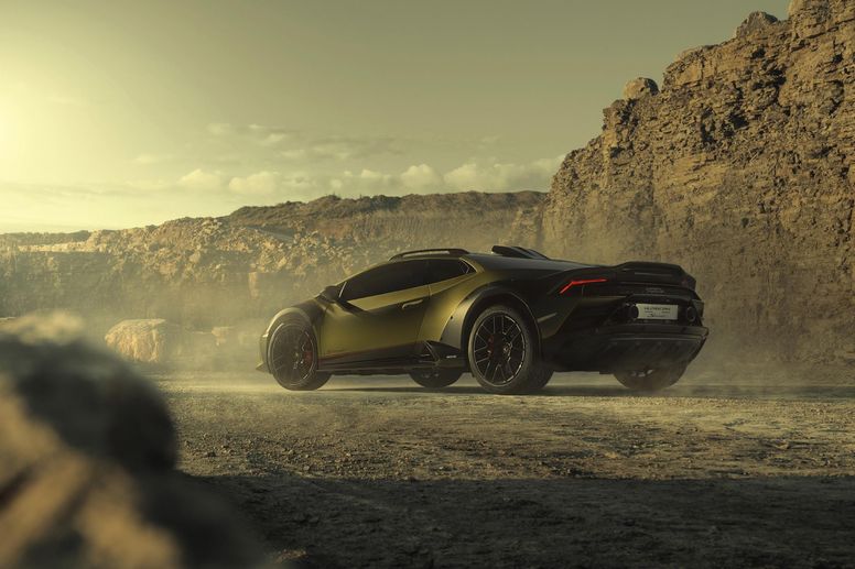 Lamborghini Huracán Sterrato : la Huracán passe en mode tout-terrain