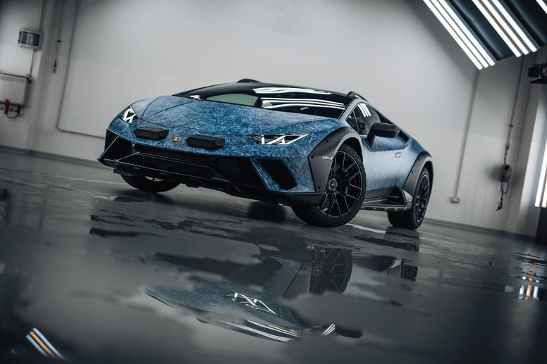 One-off Lamborghini Huracan Sterrato Opera Unica