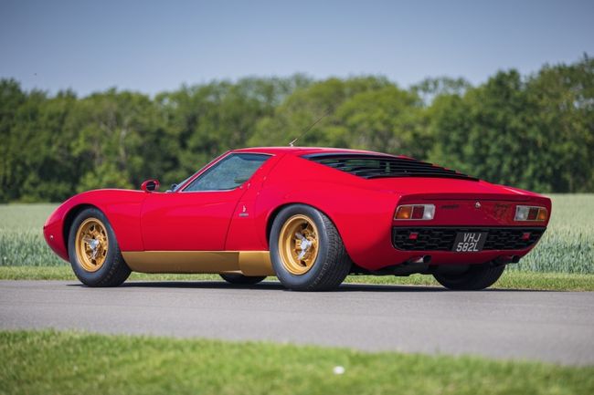 Silverstone Auctions : Lamborghini Miura SV 1972