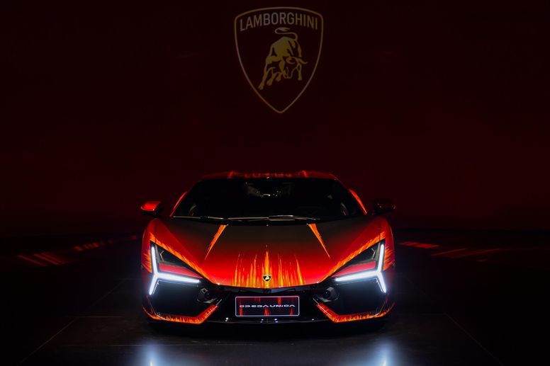 Lamborghini présente en Chine un one-off Revuelto Opera Unica