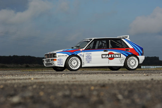 Une Lancia Delta HF ex-Kankkunen aux enchères