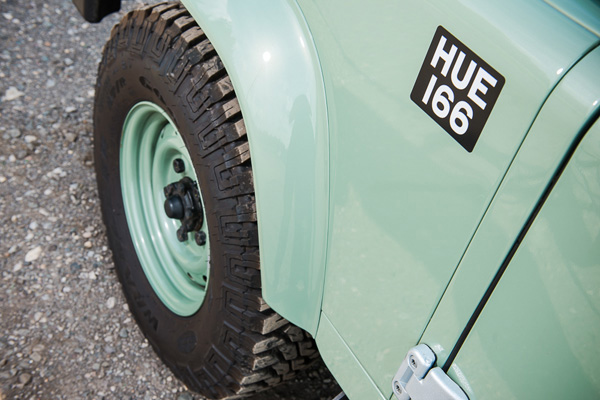 Le Land Rover Defender de Mr Bean aux enchères