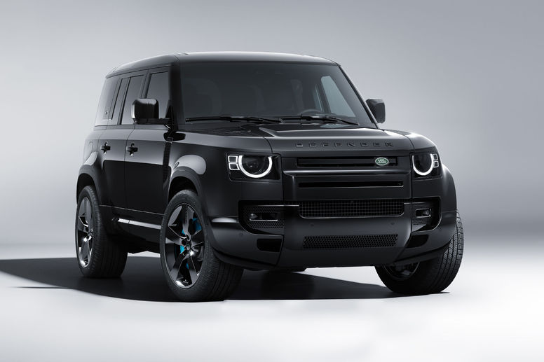 Land Rover Defender V8 Bond Edition