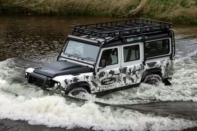 Série limitée Land Rover Defender Works V8 Trophy II