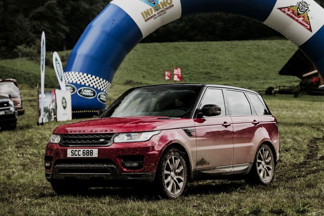 Une descente en Range Rover Sport avec The Stig