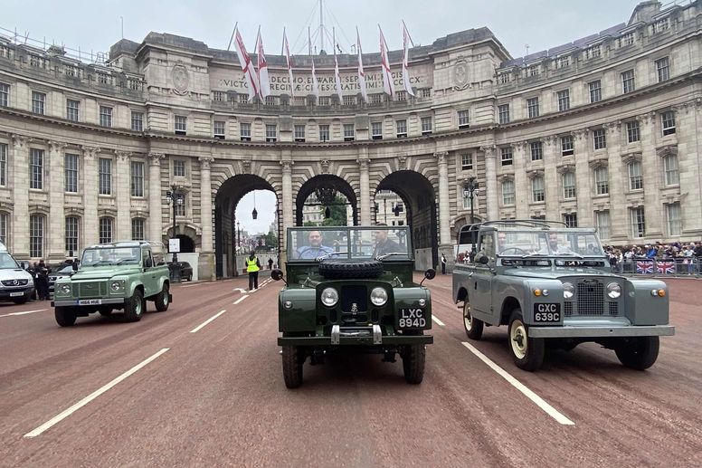 Un Land Rover Series I royal aux enchères Silverstone Auctions