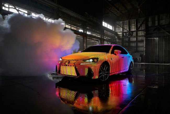 La Lexus LIT IS fait le show