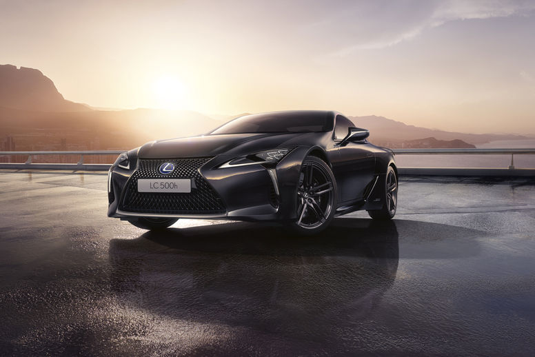 Un aileron inspiré de l'aviation pour le coupé Lexus LC