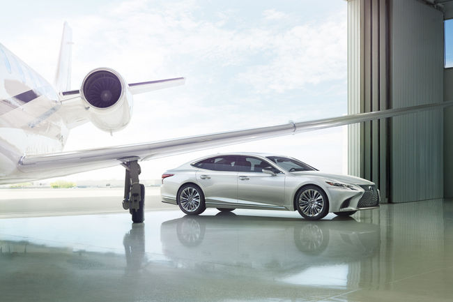 Detroit : nouvelle Lexus LS