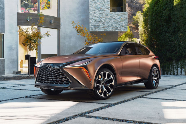 Genève : le crossover UX attendu chez Lexus