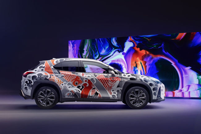Lexus présente la première voiture tatouée au monde