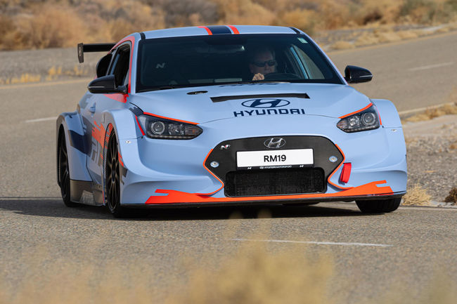 Los Angeles : concept Hyundai RM19