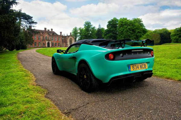 Nouvelle Lotus Elise Cup 250