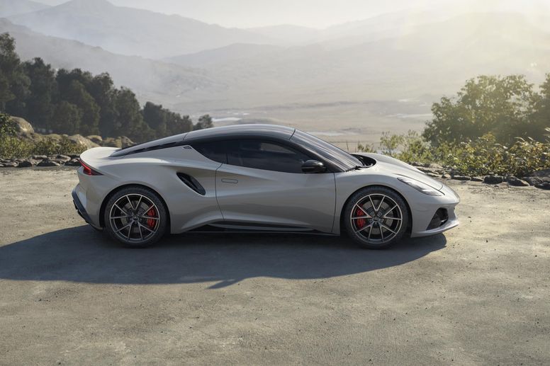 Lotus intègre l'Emira Turbo SE à son catalogue