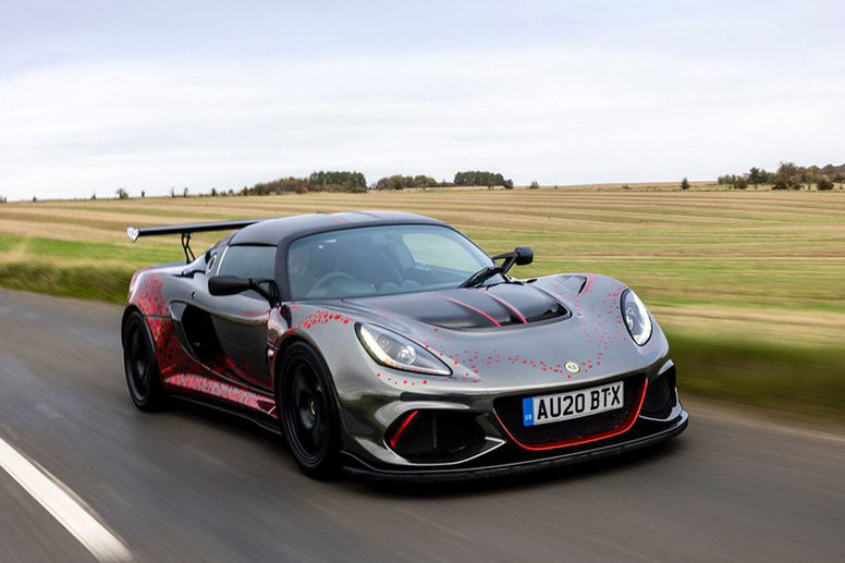Lotus crée la Poppy Car pour honorer les forces armées britanniques