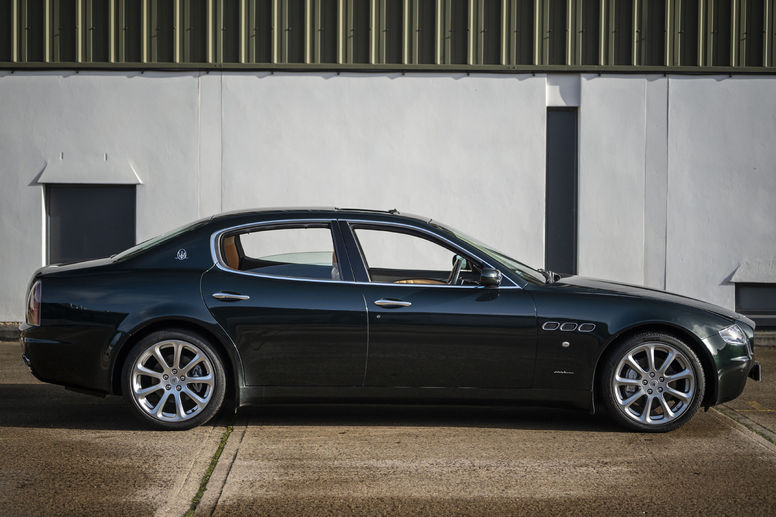 Offrez-vous la Maserati Quattroporte d'Elton John