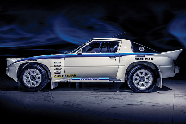 Une rare Mazda RX-7 Group B aux enchères RM Sotheby's