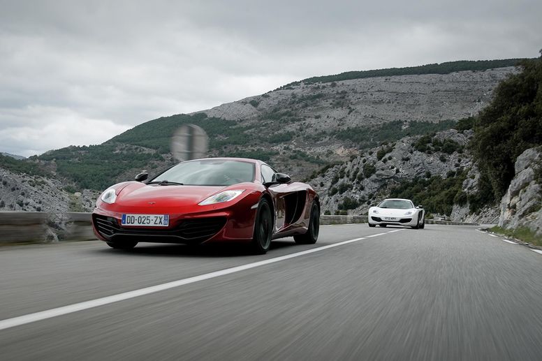 Offrez-vous les McLaren MP4-12C de deux Champions du Monde de F1