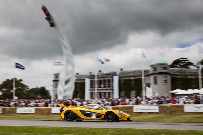 Deux McLaren P1 GTR uniques à Goodwood