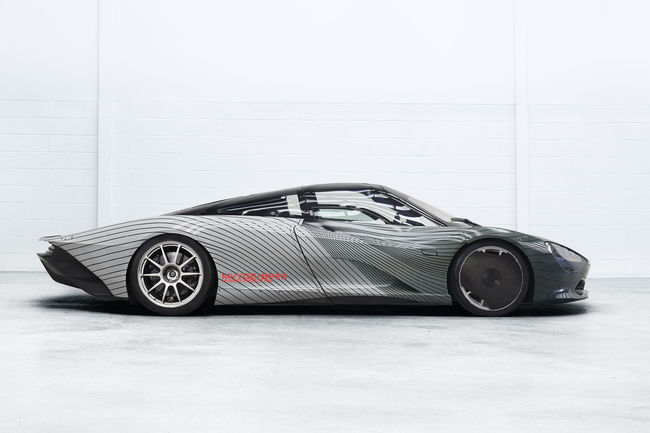 La McLaren Speedtail prend la route