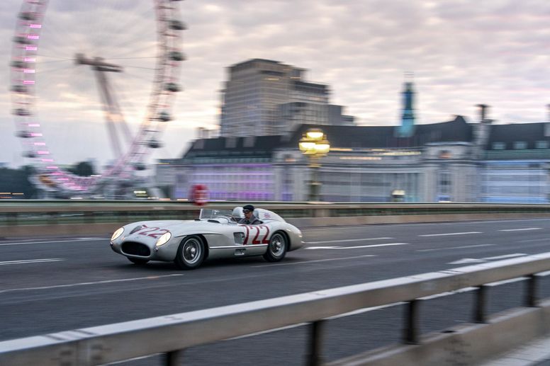 Mercedes-Benz Classic rend hommage à Stirling Moss