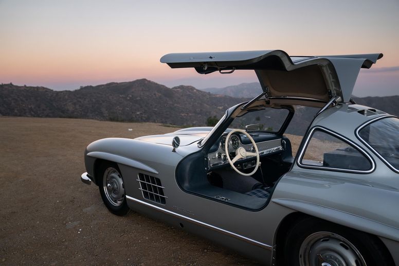 Une rare Mercedes 300 SL aux enchères RM Sotheby's