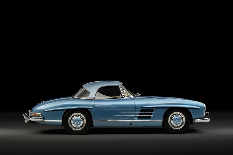 La Mercedes-Benz personnelle de Fangio proposée aux enchères