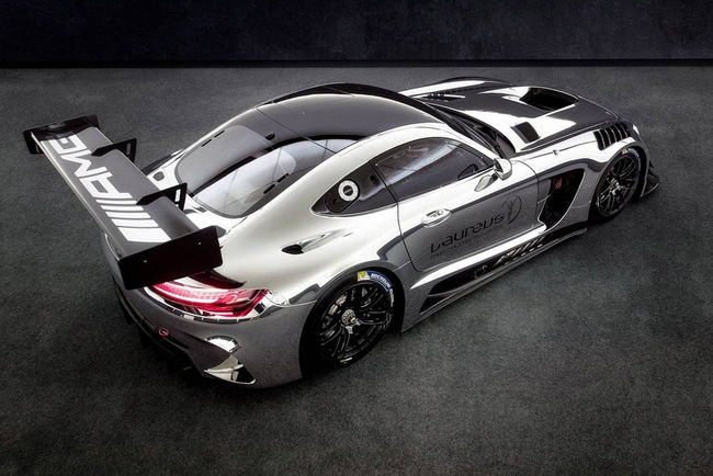 RM Sotheby's : Mercedes AMG GT3 2017