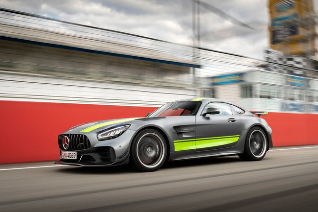 A bord de la Mercedes-AMG GT R Pro sur le Ring