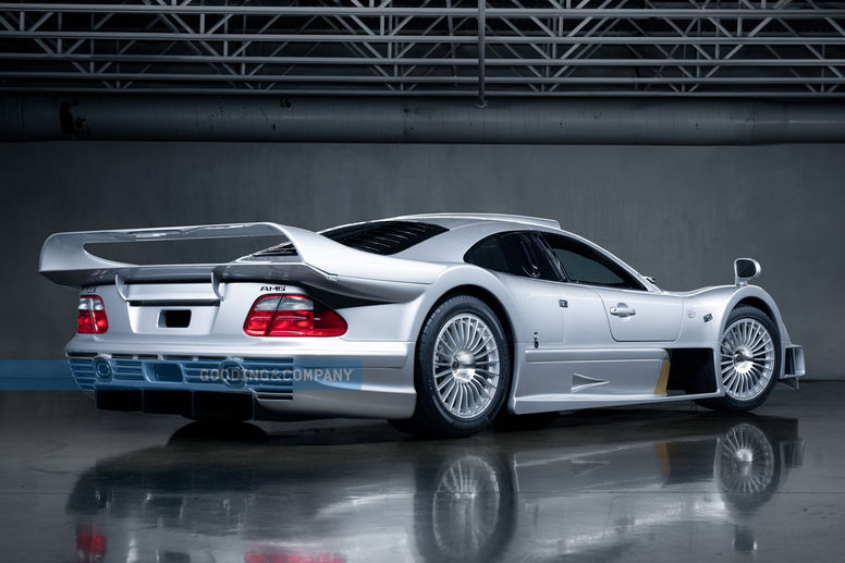 Gooding : Mercedes-Benz AMG CLK GTR Strassenversion 