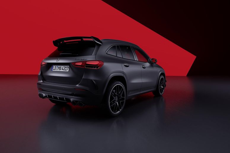 Mercedes-AMG apporte quelques modifications au SUV GLA 45 S 4MATIC+